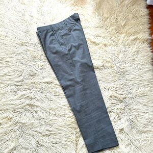 Men’s grey plaid trousers